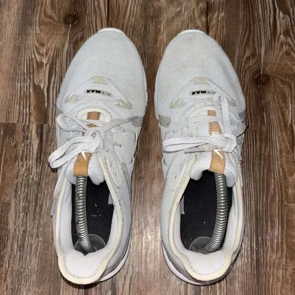 Nike Air Max gray & white lite weight breathable mesh size 9.5. - Picture 6 of 11